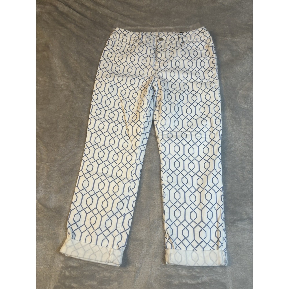 NWT‎ Chico's Crop Pants .5 (6)  So Slimming Girlfriend Jeans White Blue Trellis